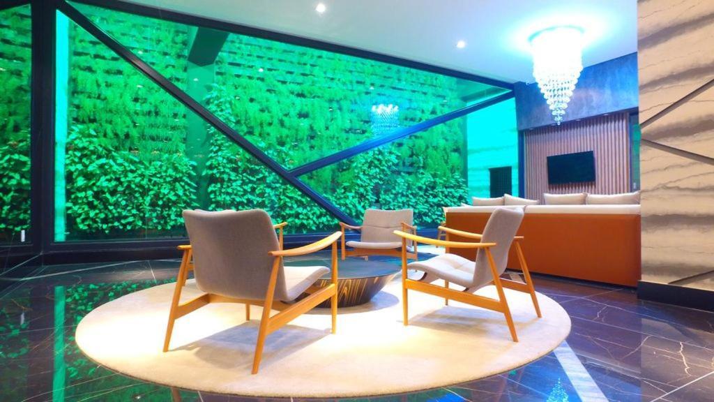 Edificio Time Aparthotel